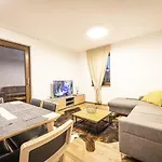 Πανσιόν Apartmanovy Dom Poludnica - Chopok Juh