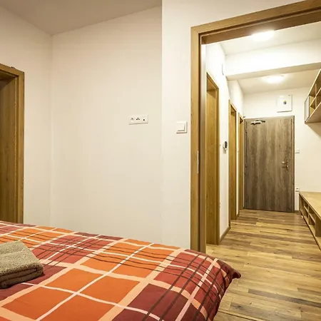 Apartmanovy Dom Poludnica - Chopok Juh 4*