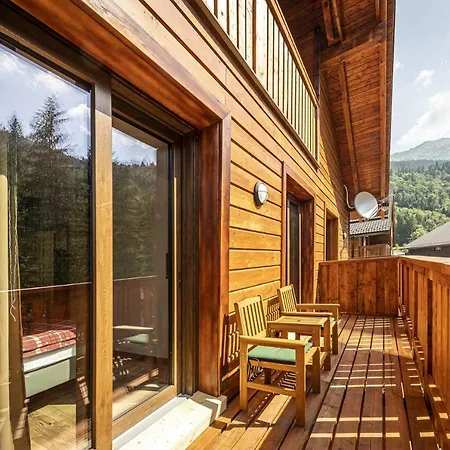 Apartmanovy Dom Poludnica - Chopok Juh Maison d'hôtes Tale