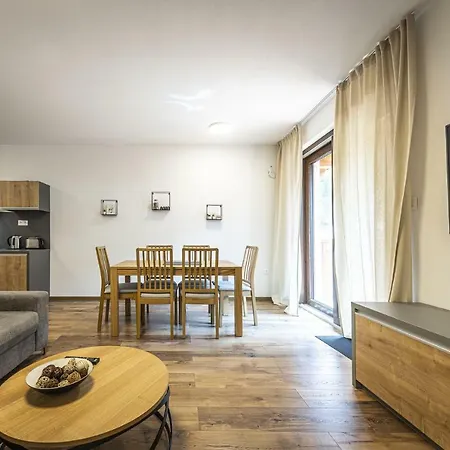 Apartmanovy Dom Poludnica - Chopok Juh Guest house Tale