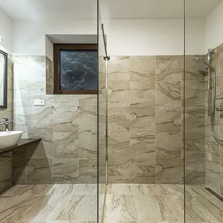 Apartmanovy Dom Poludnica - Chopok Juh 4* Tale