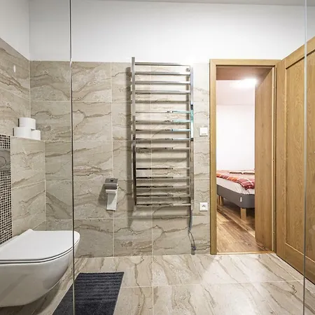 Apartmanovy Dom Poludnica - Chopok Juh Guest house Tale