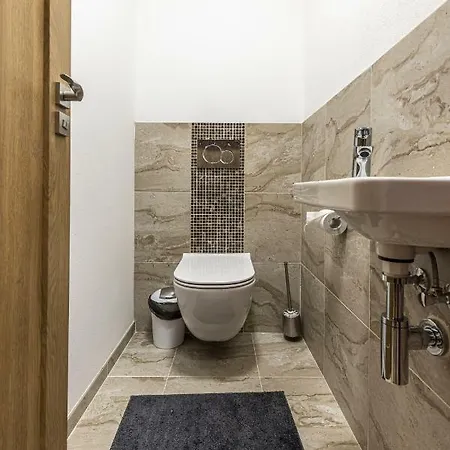 Apartmanovy Dom Poludnica - Chopok Juh Guest house Tale