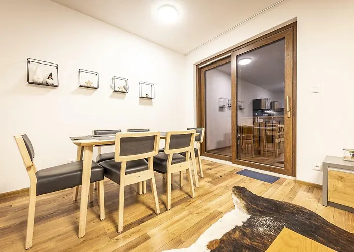 Apartmanovy Dom Poludnica - Chopok Juh 4*